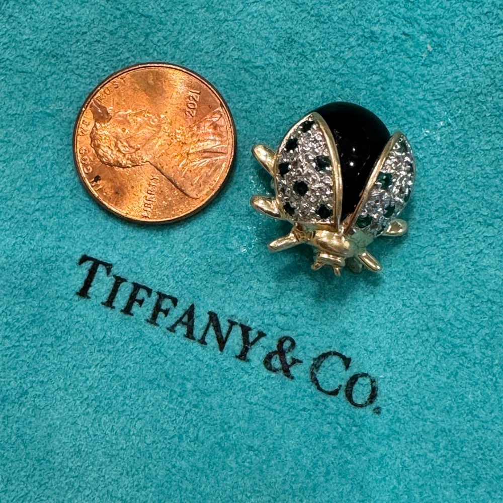 Black and gold Ladybug Brooch - Picture 6 of 6